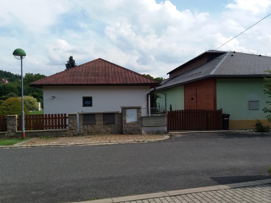 Nový Bor Rekreacni Domek מראה חיצוני תמונה